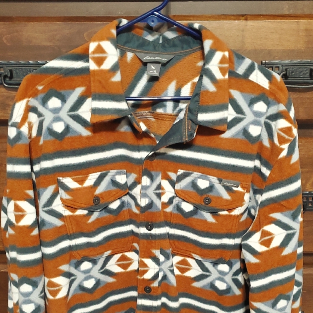 Eddie Bauer Fleece Aztec Patteen Button Down Top